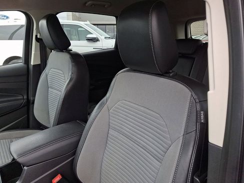 Certified 2019 Ford Escape SE image 14