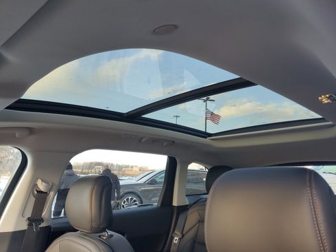 New 2026 Lincoln Nautilus Reserve w/ Jet Appearance Package image 10