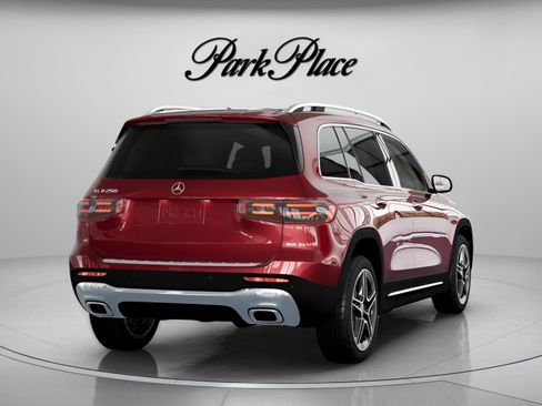 Used 2026 Mercedes-Benz GLB 250 image 19
