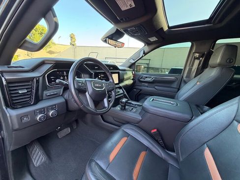 Used 2022 GMC Sierra 1500 AT4 w/ AT4 Premium Package AWD/4WD image 15