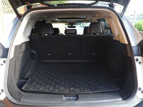 Certified 2023 Nissan Rogue Platinum w/ Platinum Premium Package AWD/4WD image 7