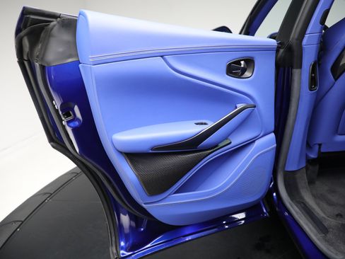 Used 2024 Aston Martin DBX 707 image 36