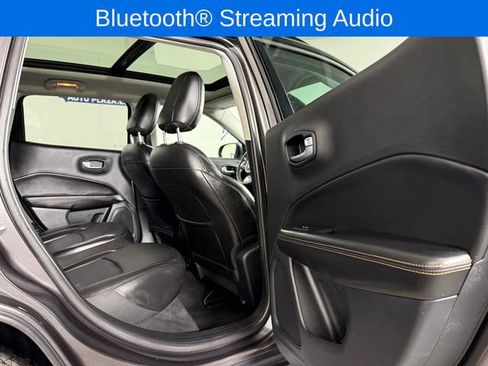 Used 2019 Jeep Compass Limited w/ Safety & Security Group AWD/4WD image 19