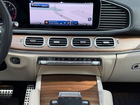 Certified 2024 Mercedes-Benz GLS 580 GLS 580 image 13