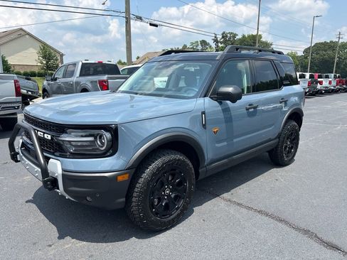 New 2025 Ford Bronco Sport Badlands w/ Sasquatch Badlands Package AWD/4WD image 4