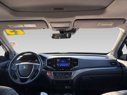 Used 2023 Honda Ridgeline RTL image 3