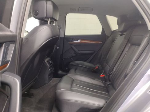 Used 2022 Audi Q5 2.0T Premium image 34