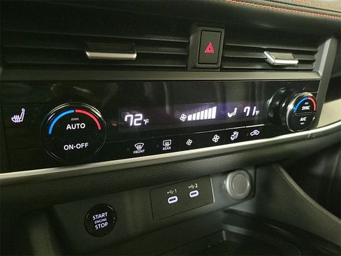 Used 2025 Nissan Rogue SV image 19