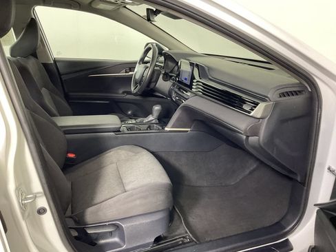 Used 2025 Toyota Camry LE w/ Convenience Package AWD/4WD image 24