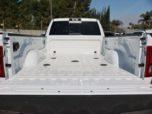 New 2026 RAM 2500 Tradesman AWD/4WD image 33