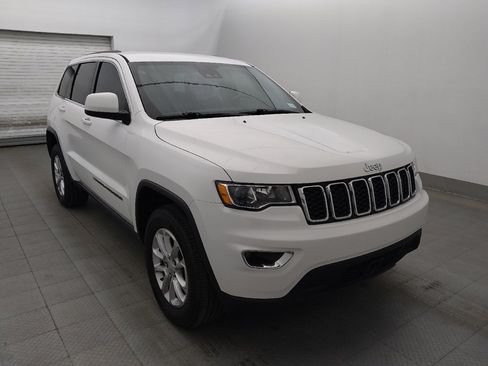 Used 2022 Jeep Grand Cherokee Laredo E RWD image 13