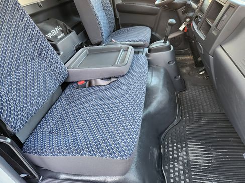 New 2024 Chevrolet Low Cab Forward image 17