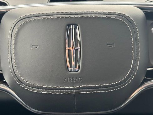 New 2026 Lincoln Navigator L Reserve w/ Jet Appearance Package image 19