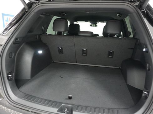 New 2026 Chevrolet Equinox RS w/ Convenience Package III image 8