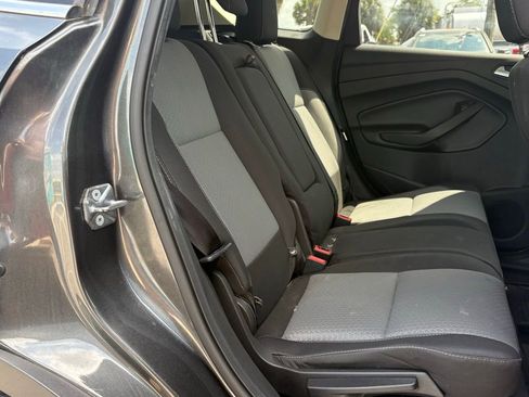 Used 2017 Ford Escape SE w/ Equipment Group 201A image 14