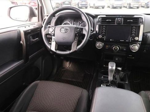 Certified 2024 Toyota 4Runner TRD Off-Road image 21