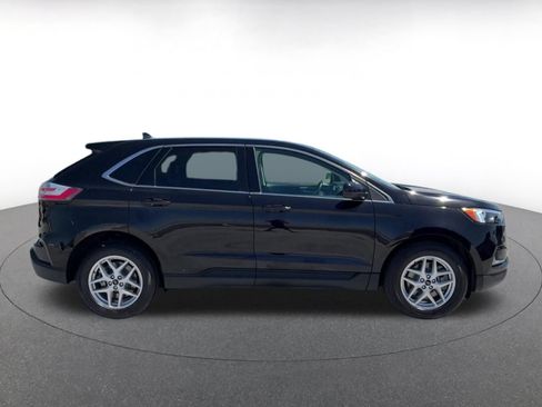 Used 2024 Ford Edge SEL AWD/4WD image 16