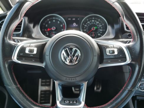 Used 2015 Volkswagen GTI S FWD image 25