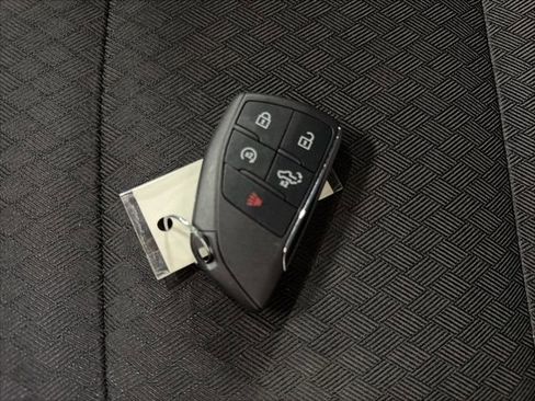 Used 2022 GMC Sierra 1500 Elevation image 35