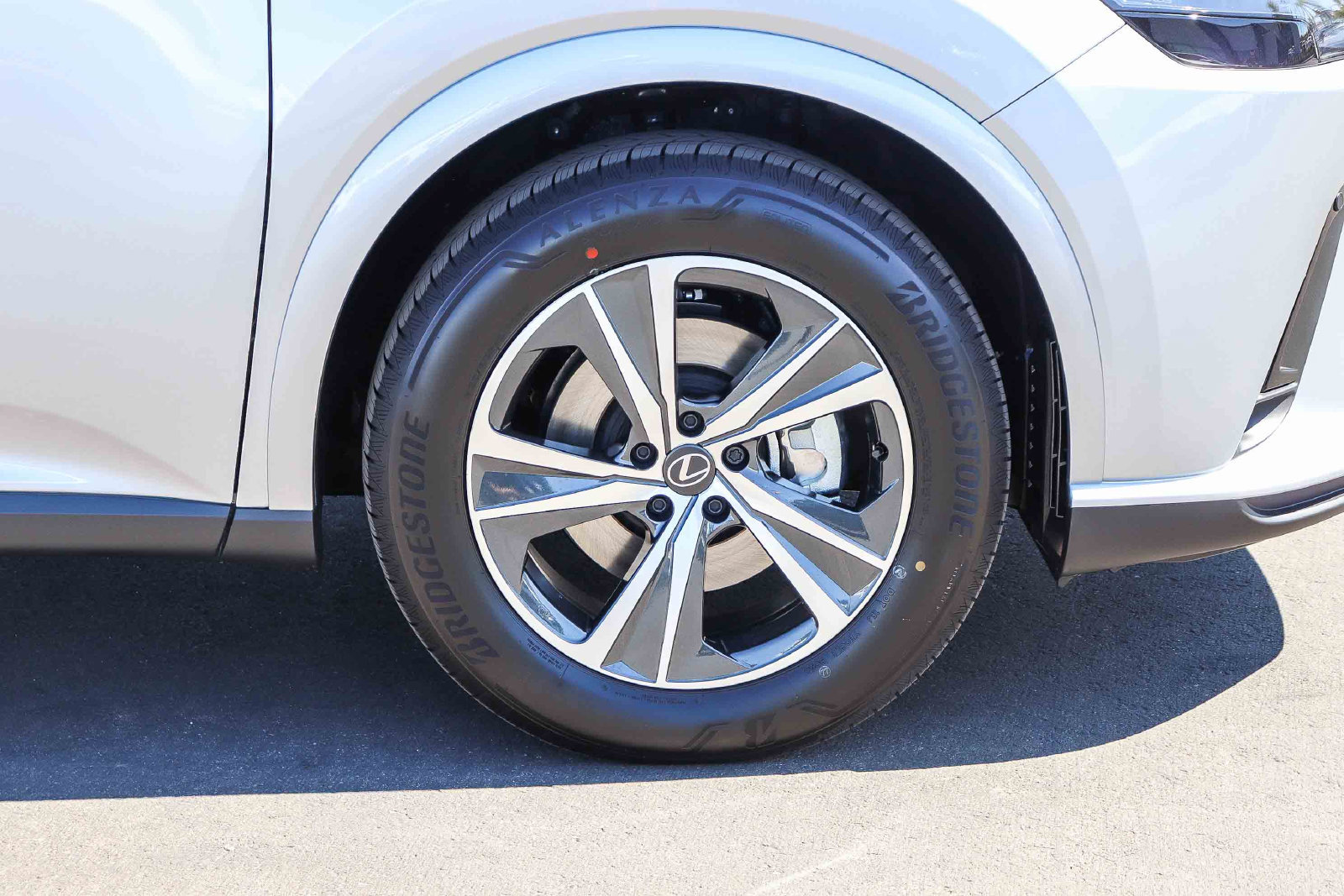 New 2026 Lexus RX 350 Premium w/ Accessory Package (Z1) FWD image 10