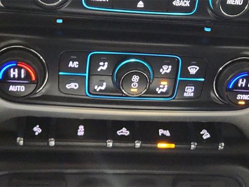 Used 2017 GMC Sierra 1500 SLT w/ SLT Premium Package image 23