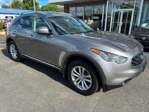 Used 2010 INFINITI FX35 AWD w/ Premium Pkg image 4