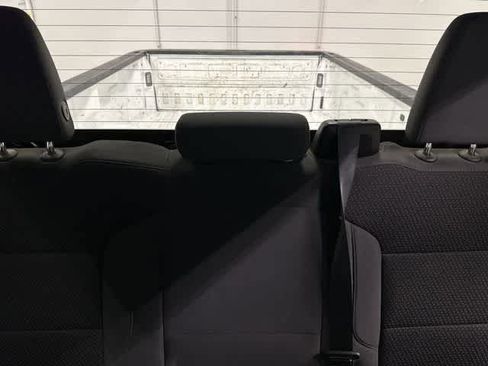 Used 2020 Chevrolet Silverado 2500 Custom w/ Custom Value Package image 14