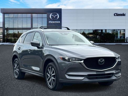 Used 2018 MAZDA CX-5 Touring w/ Preferred Equipment Package FWD image 1