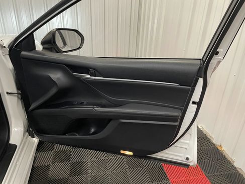 Used 2018 Toyota Camry XSE w/ Audio Package FWD image 41