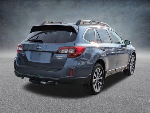 Used 2015 Subaru Outback 2.5i Limited image 4