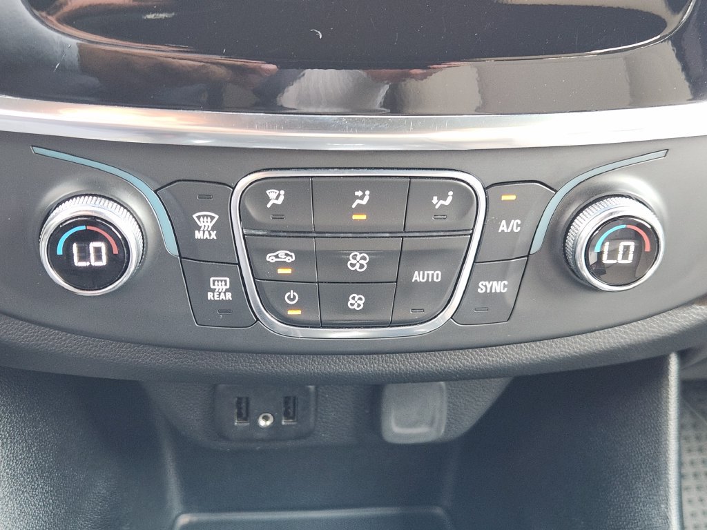Used 2023 Chevrolet Traverse LS w/ Safety Package FWD image 19