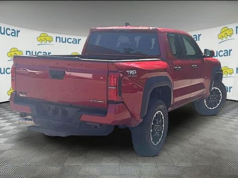 Used 2025 Toyota Tacoma TRD Off-Road AWD/4WD image 13