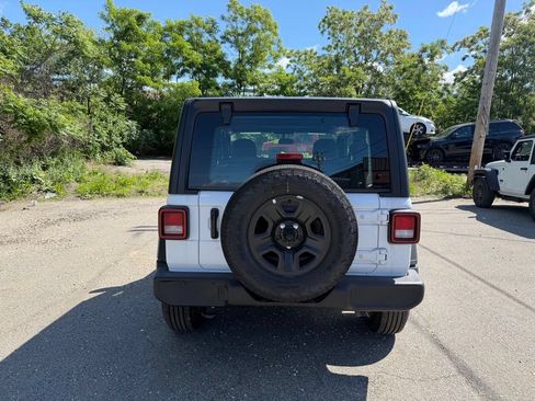 New 2026 Jeep Wrangler Sport AWD/4WD image 4