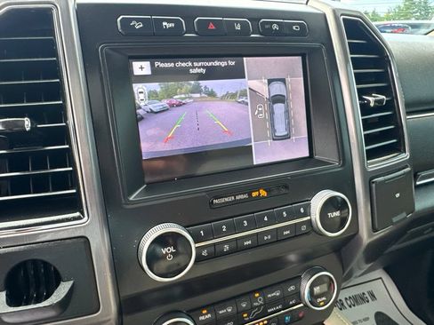 Used 2019 Ford Expedition Max Platinum AWD/4WD image 21