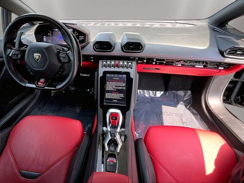 Used 2020 Lamborghini Huracan EVO AWD/4WD image 7