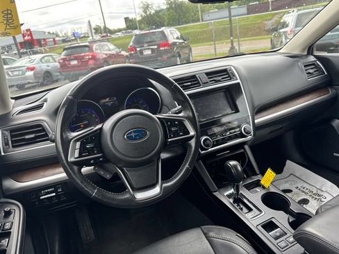 Used 2018 Subaru Outback 2.5i Limited AWD/4WD image 14