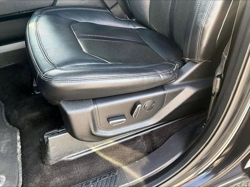 Used 2019 Ford Expedition Max Limited AWD/4WD image 39