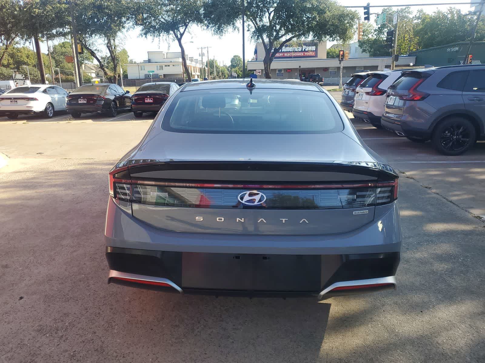 Used 2026 Hyundai Sonata Blue FWD image 5