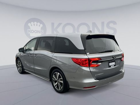 Used 2023 Honda Odyssey Touring image 4