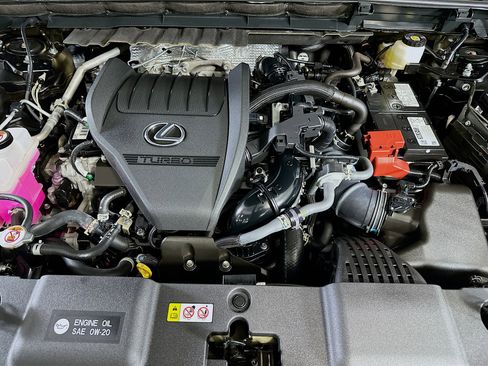 Used 2022 Lexus NX 350 F Sport image 36