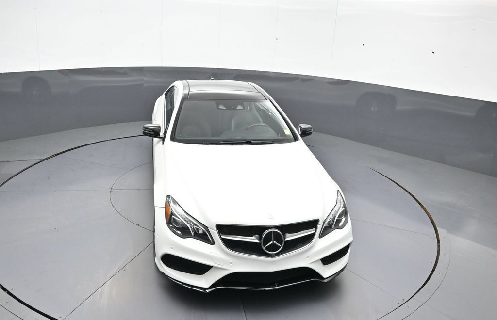 Used 2017 Mercedes-Benz E 400 4MATIC Coupe image 40