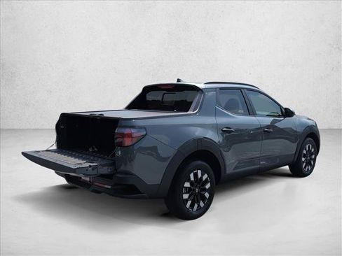 New 2026 Hyundai Santa Cruz SEL FWD image 2