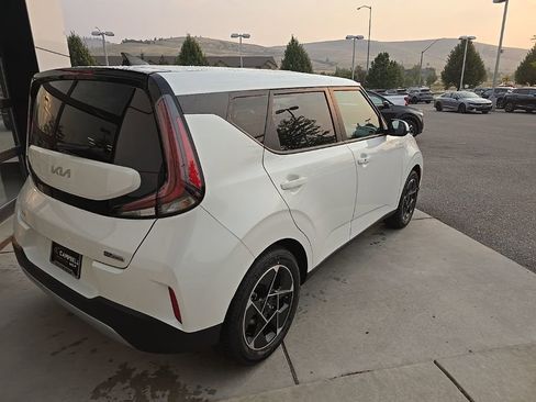 New 2025 Kia Soul EX image 6