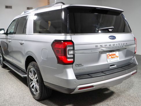 Used 2022 Ford Expedition Max Limited RWD image 9