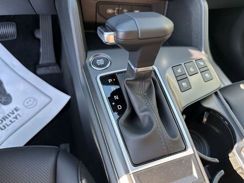 New 2026 Kia Sportage SX image 22