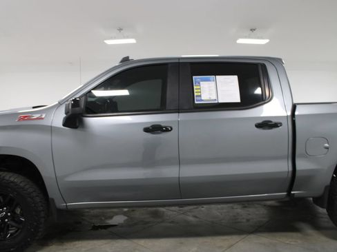 Used 2020 Chevrolet Silverado 1500 LT Trail Boss w/ Convenience Package AWD/4WD image 6