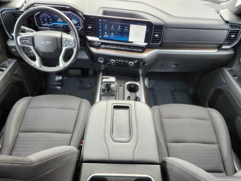 Used 2022 Chevrolet Silverado 1500 RST image 10