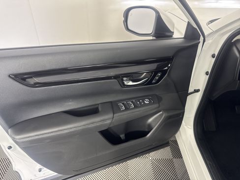 Certified 2025 Honda CR-V EX-L image 13