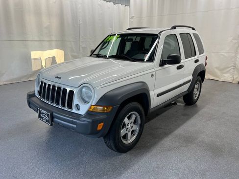 Used 2006 Jeep Liberty Sport AWD/4WD image 1