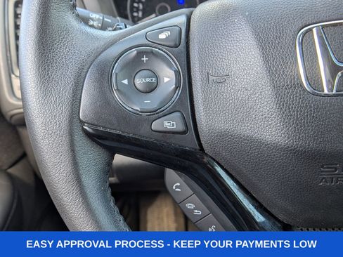 Used 2021 Honda HR-V Sport image 30